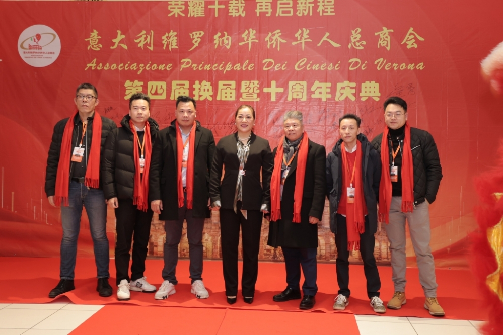 M30A8223.JPG M30A8223.JPG