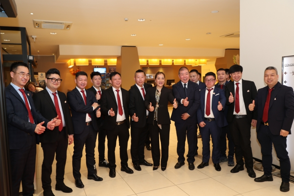 M30A8425.JPG M30A8425.JPG