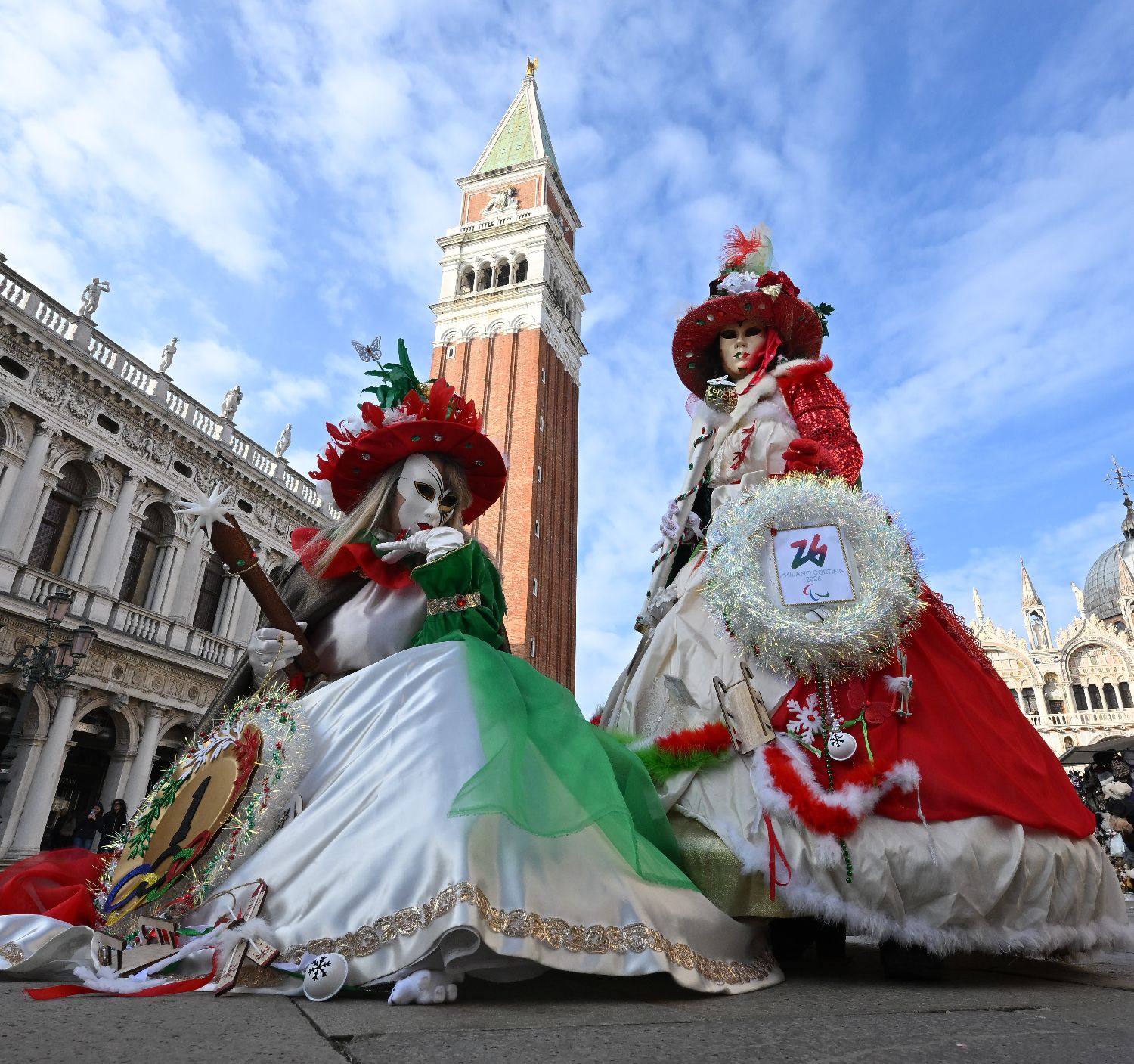 威尼斯狂欢节启幕